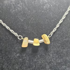 Silver Tone Twisted Chain With Tiger's Eye Necklace 18"
